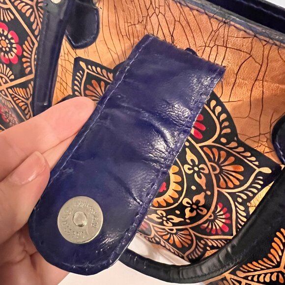 Shantiniketan Leather Indian Shoulder/Tote-Exclusive Batik Design Ethnic-Tan/Blu - Picture 14 of 16